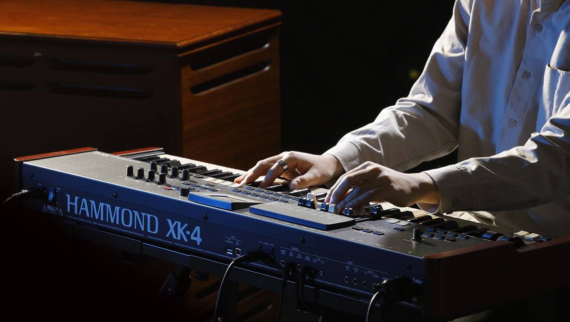 Hammond Xk-4 - Draagbare orgel - Variation 6