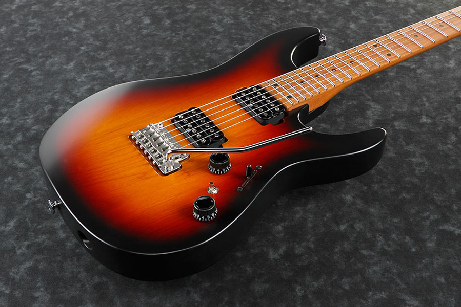 Ibanez Az2402 Tff Prestige Jap Hh Trem Mn - Tri Fade Burst Flat - Elektrische gitaar in Str-vorm - Variation 2