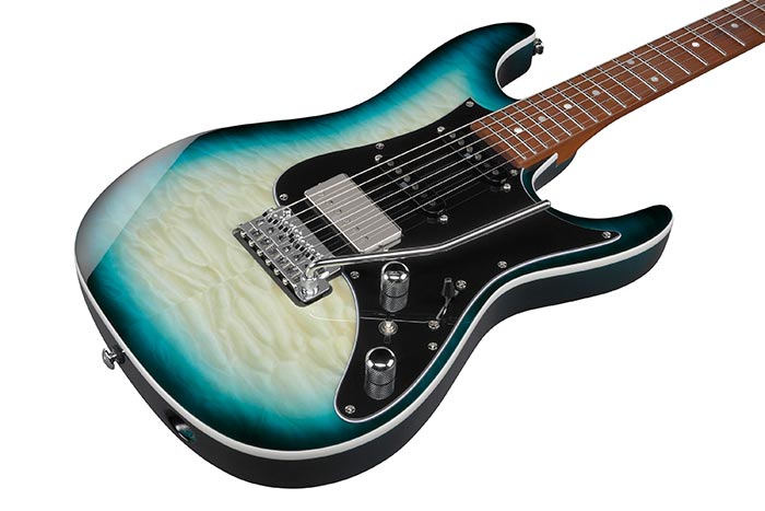 Ibanez Az24p1qm Premium Hss Trem Mn - Deep Ocean Blonde - Elektrische gitaar in Strat vorm - Variation 2