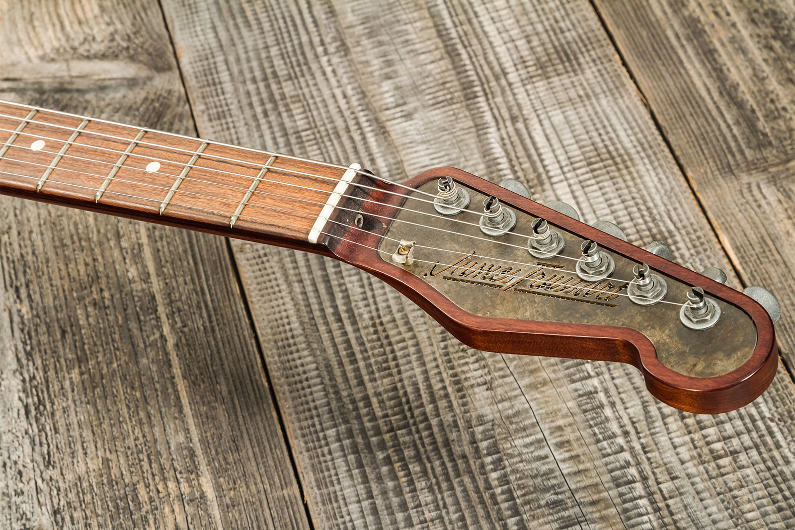 James Trussart Deluxe Steelguard Caster Perf. Back Wide Range 2h Rw Rusty #17148 - Rust O Matic - Semi hollow elektriche gitaar - Variation 6