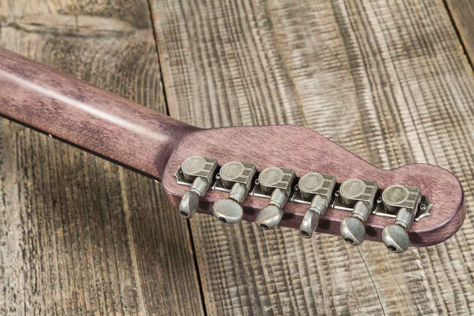 James Trussart Steelguard Caster Sugar Pine Sh Eb #18035 - Rust O Matic Gator Grey Driftwood - Televorm elektrische gitaar - Variation 8