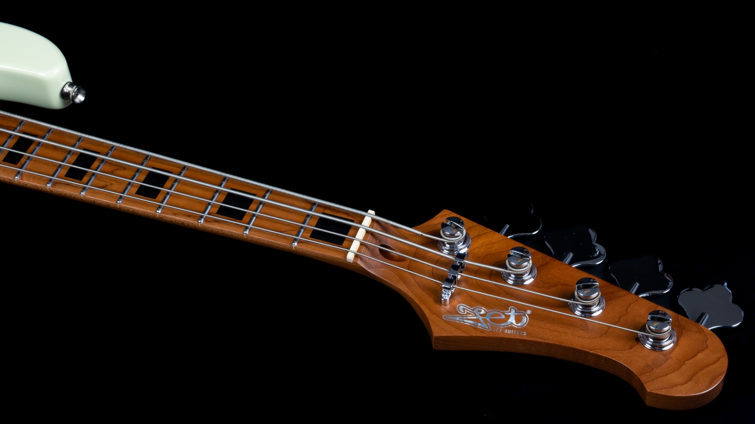 Jet Guitars Jjb300 Travel Ow Shsc Mn - Olympic White - Elektrische reisbas - Variation 4