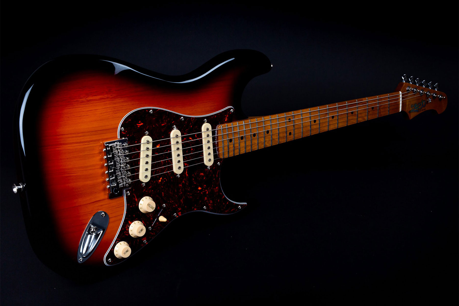 Jet Guitars Js300 Lh Sb Gaucher 3s Trem Mn - Sunburst - Elektrische gitaar in Strat vorm - Variation 2