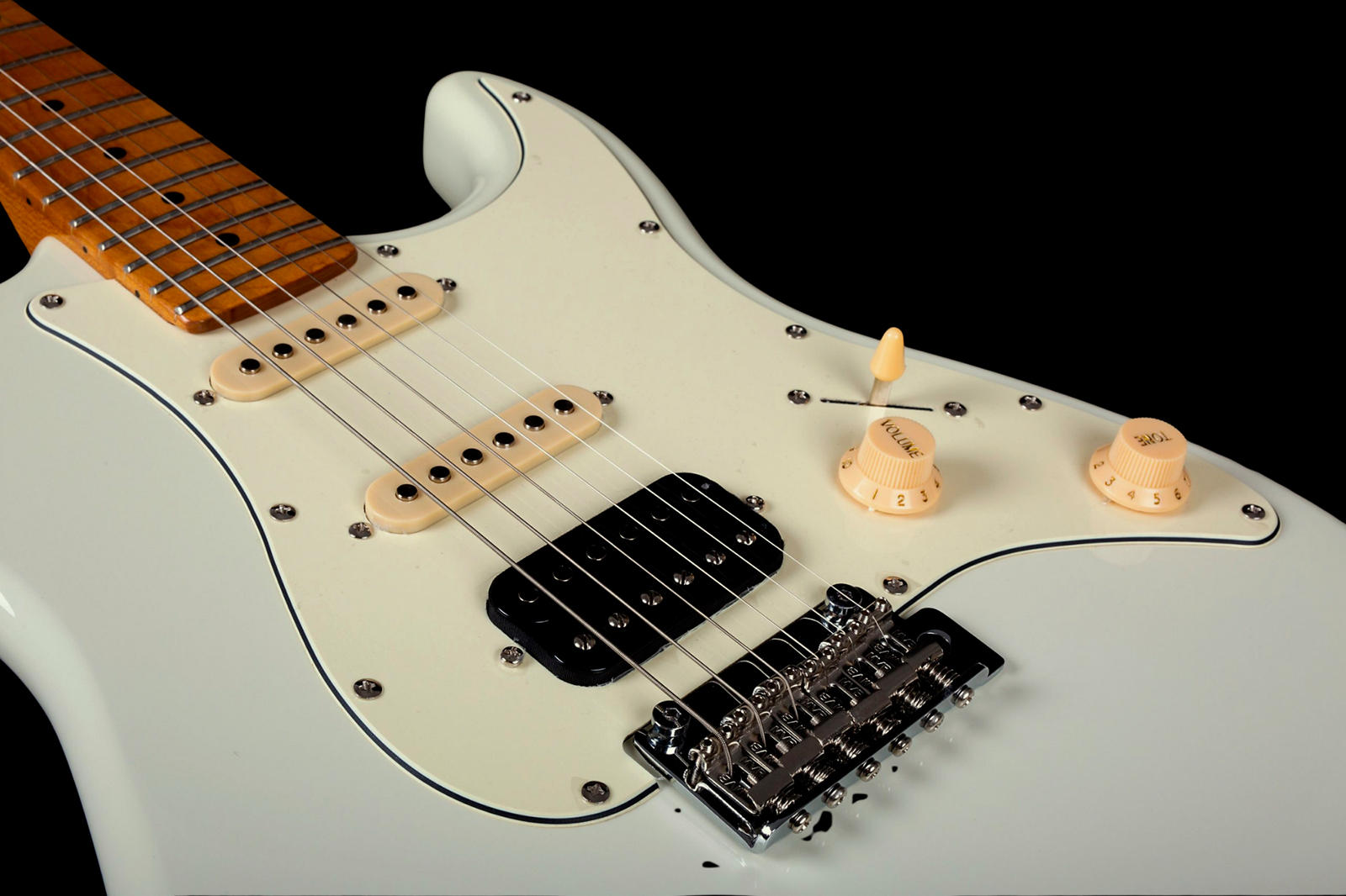 Jet Guitars Js400 Ow Hss Trem Mn - Olympic White - Elektrische gitaar in Strat vorm - Variation 3