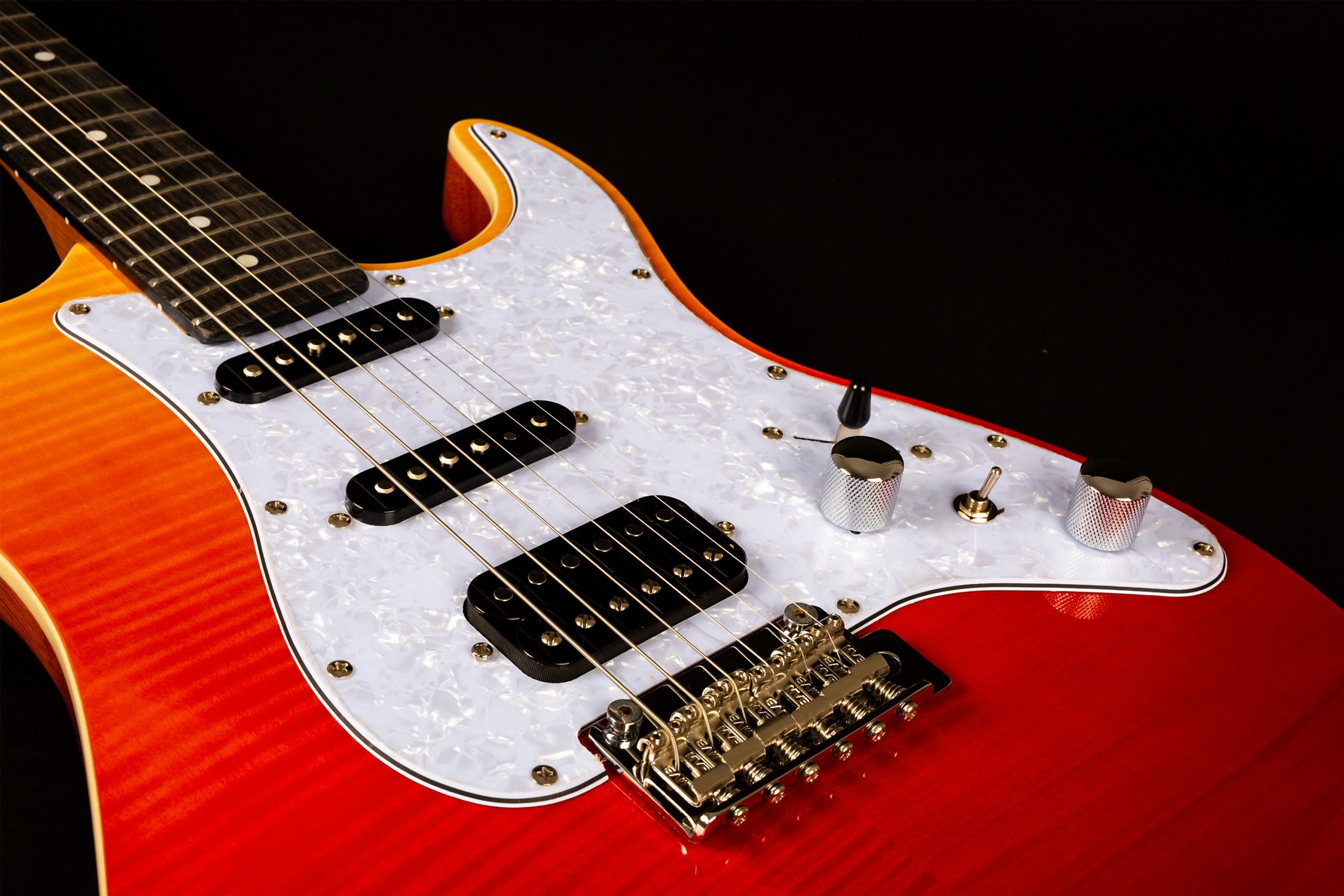 Jet Guitars Js600 Trs Trem Hss Mn - Transparent Red - Elektrische gitaar in Str-vorm - Variation 3