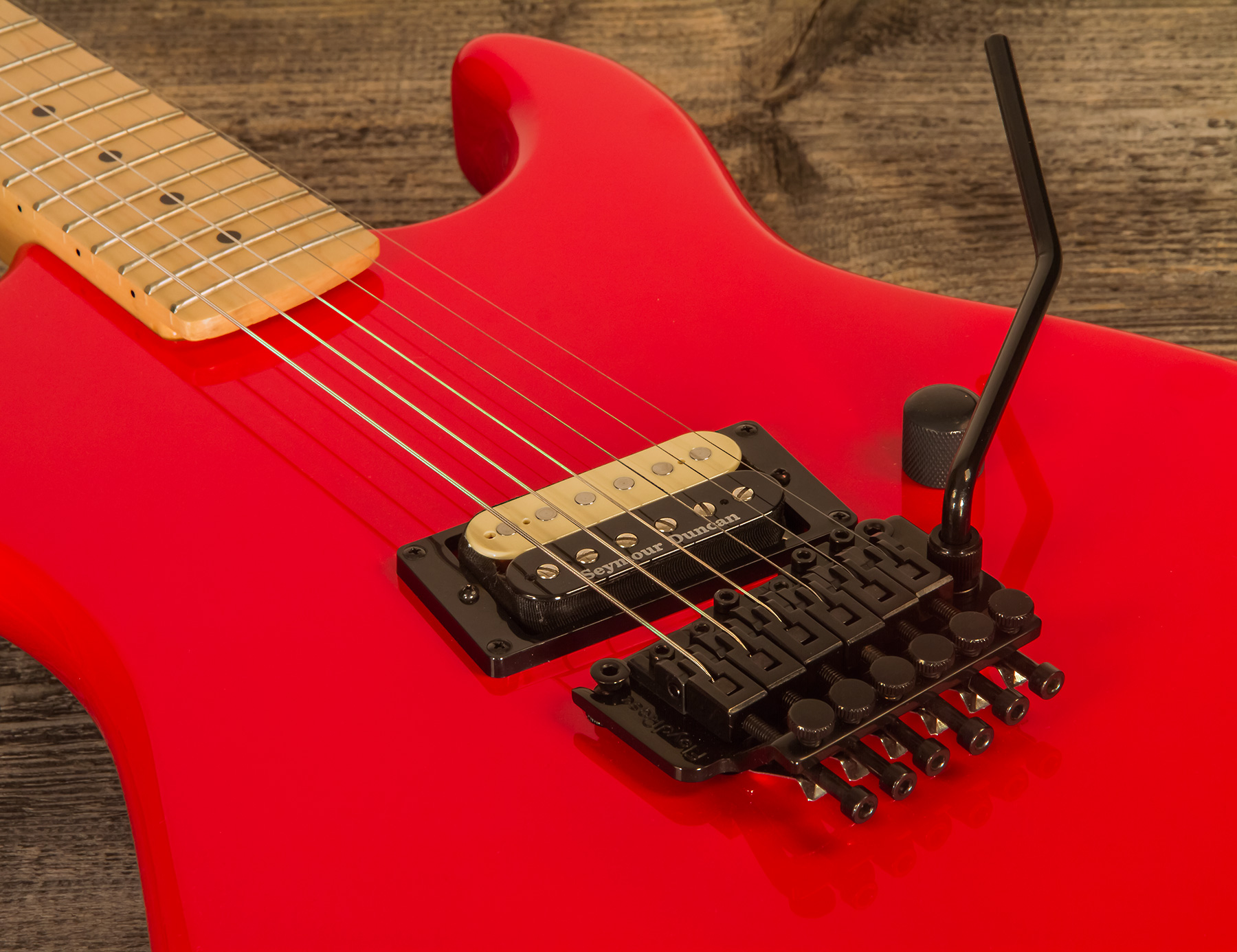 Kramer Baretta H Seymour Duncan Fr Mn - Jumper Red - Elektrische gitaar in Str-vorm - Variation 3