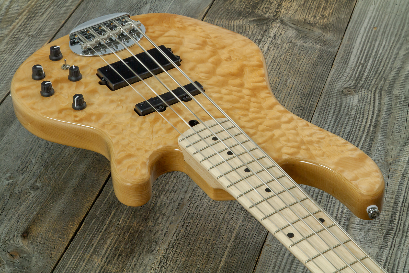 Lakland 55-02 Deluxe Qmt Skyline 5c Active Mn - Solid body elektrische bas - Variation 2