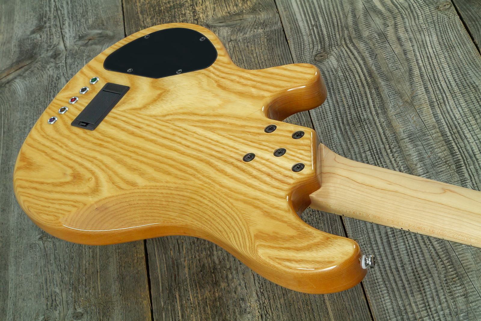 Lakland 55-02 Deluxe Qmt Skyline 5c Active Mn - Solid body elektrische bas - Variation 7