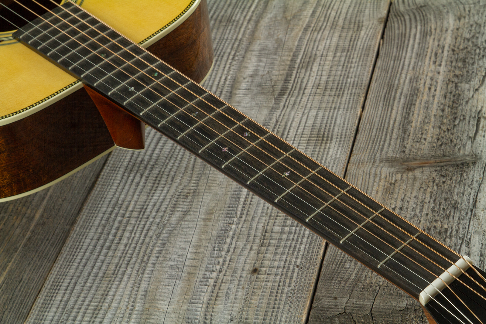 Martin Custom Shop 000 Shsc Epicea Sitka  / Quilted Sapele Eb #2964116 - Natural Aging Toner - Folk gitaar - Variation 5