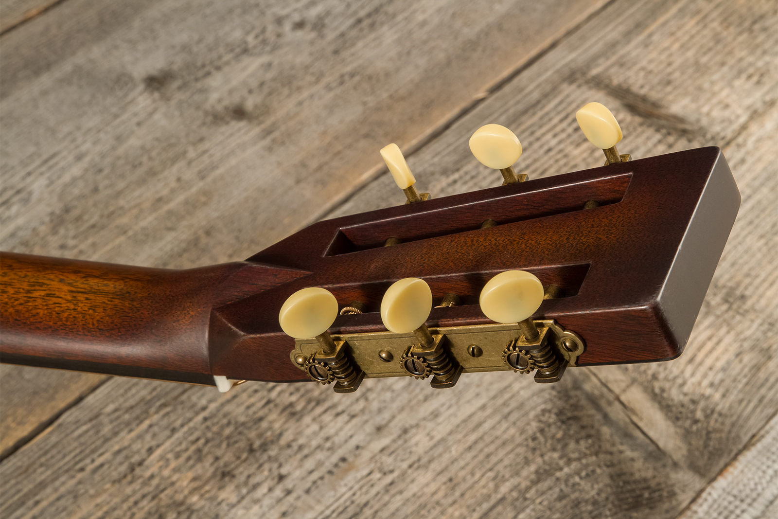 Martin Custom Shop Cs-0012-c2055903 12-fret Shsc Epicea Carpathes / Myrte Eb #2707286 - 1933 Ambertone - Volksgitaar - Variation 10