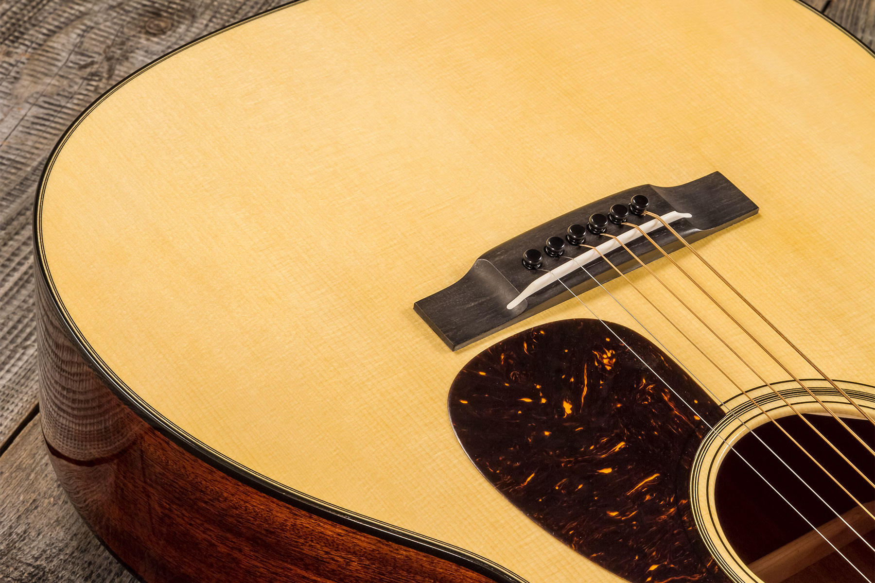 Martin Custom Shop Cs-om-c23035507 Orchestra Epicea Acajou Eb #2816489 - Natural Aging Toner - Volksgitaar - Variation 3