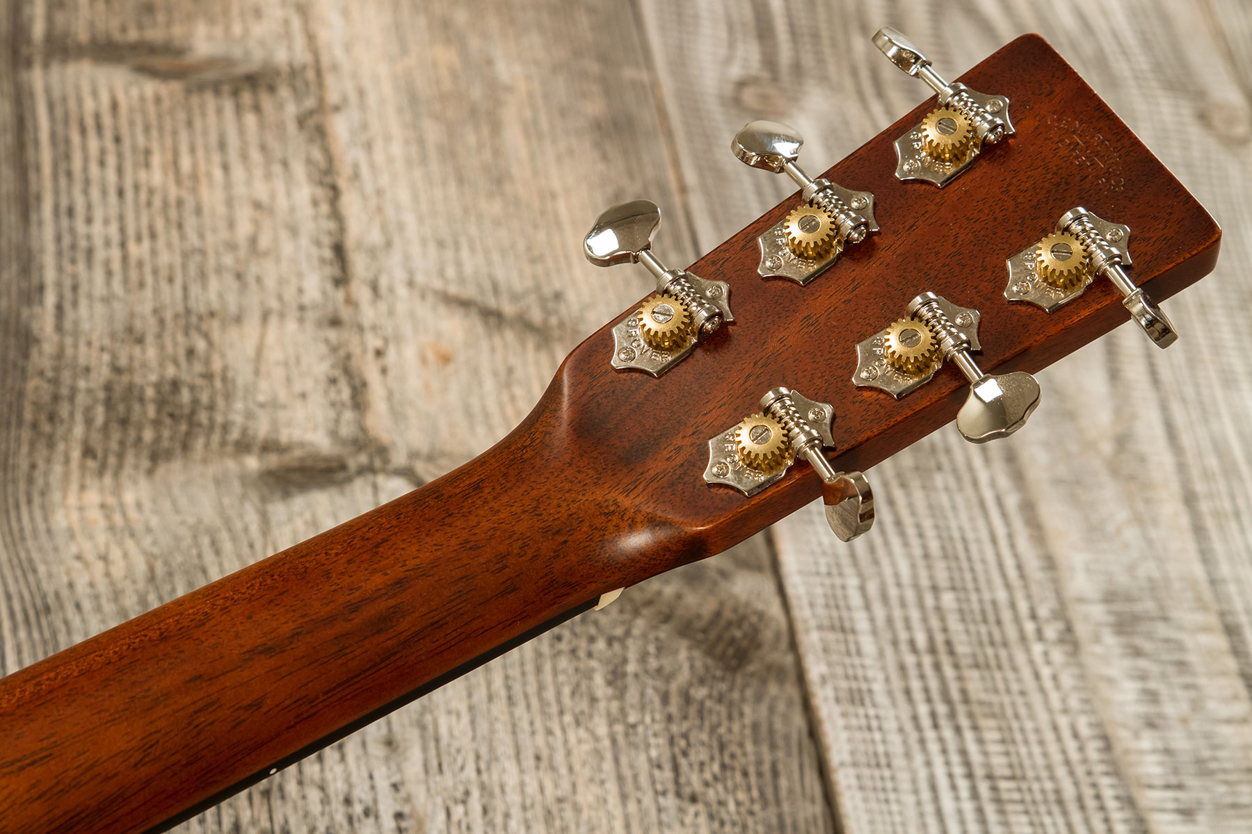 Martin Custom Shop Cs-om-c23035507 Orchestra Epicea Acajou Eb #2816489 - Natural Aging Toner - Volksgitaar - Variation 8