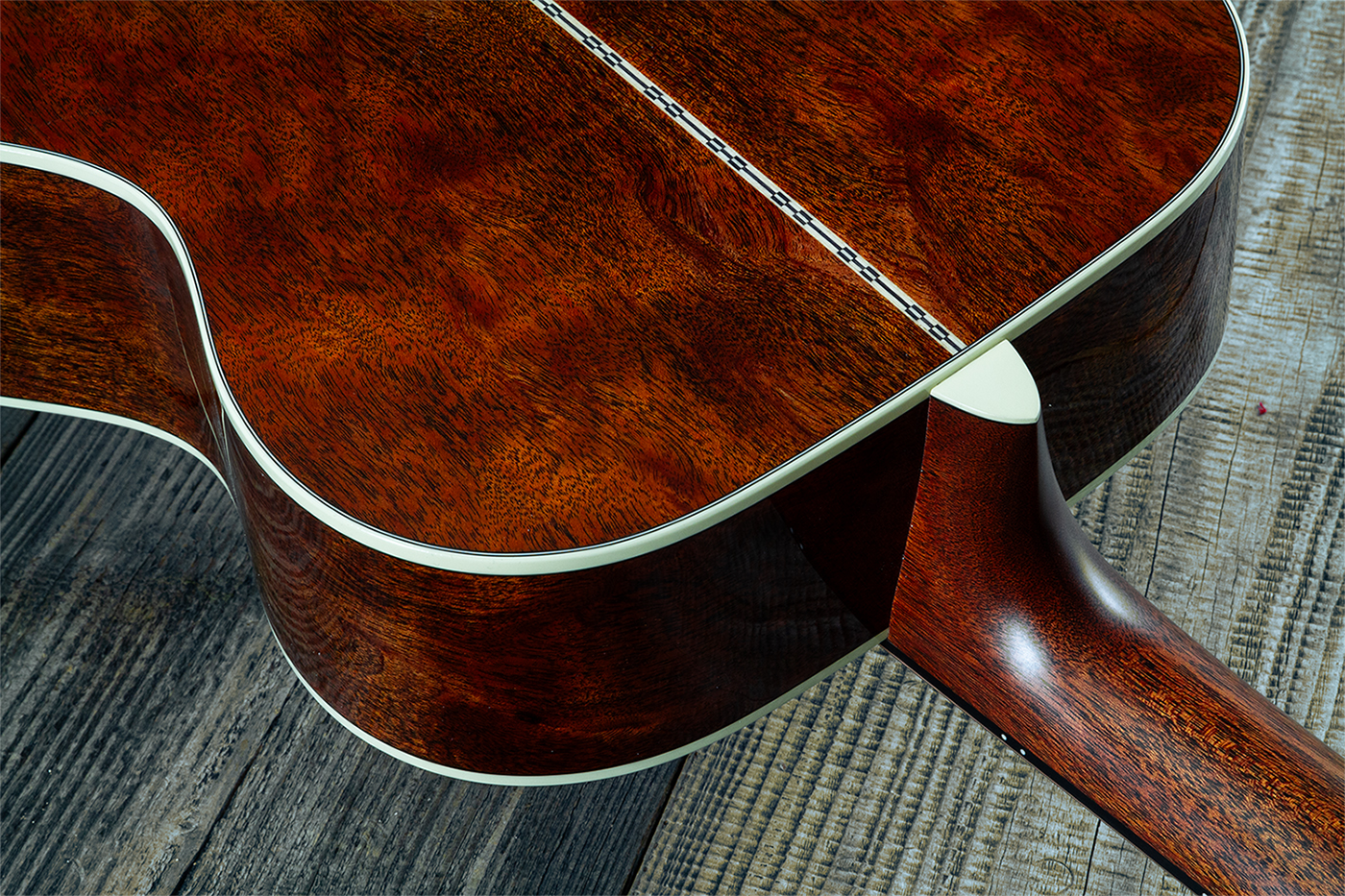 Martin Custom Shop Om Epicea Adirondack / Acajou Eb #2964118 - Natural Aging Toner - Folk gitaar - Variation 8