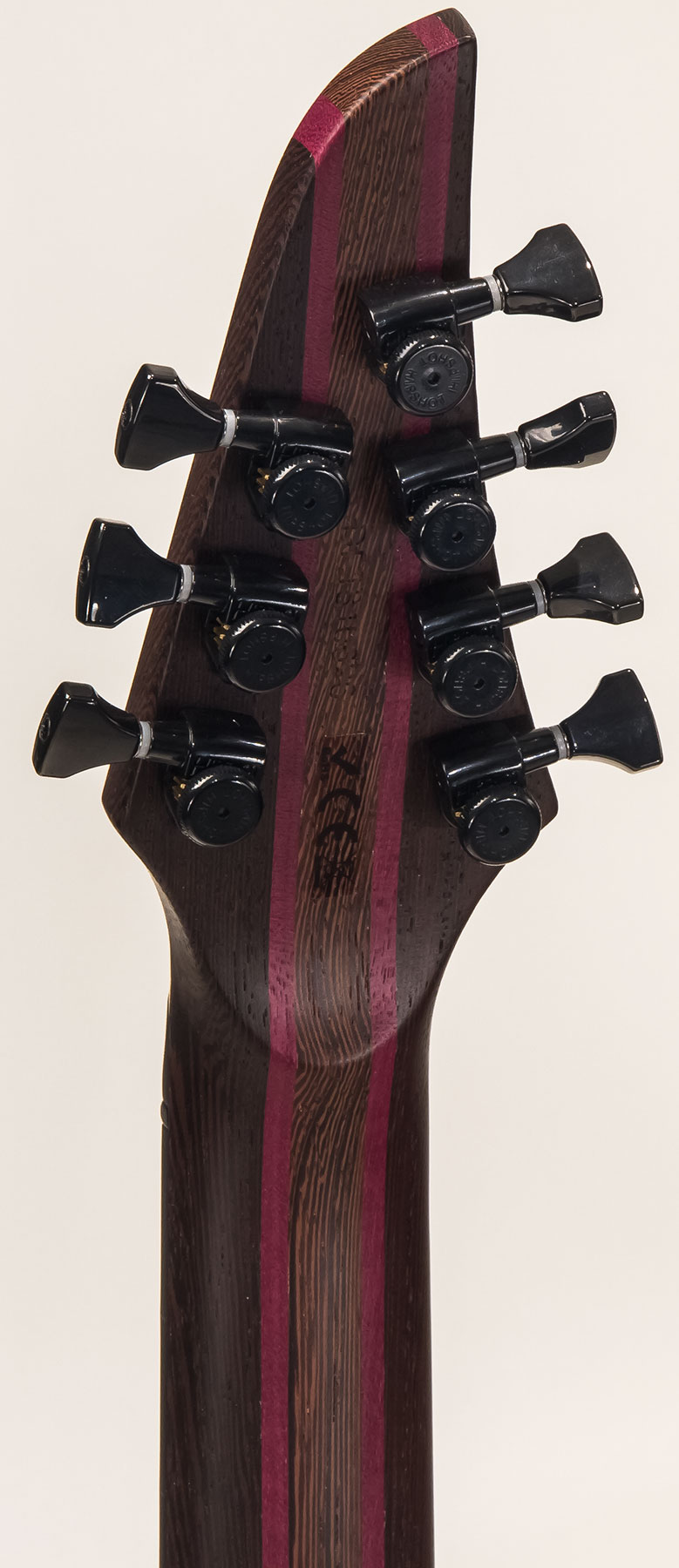 Mayones Guitars Duvell Elite V-frets 7c Multiscale 2h Bare Knuckle Ht Eb - Dirty Purple Blue Burst - Multi-scale gitaar - Variation 5