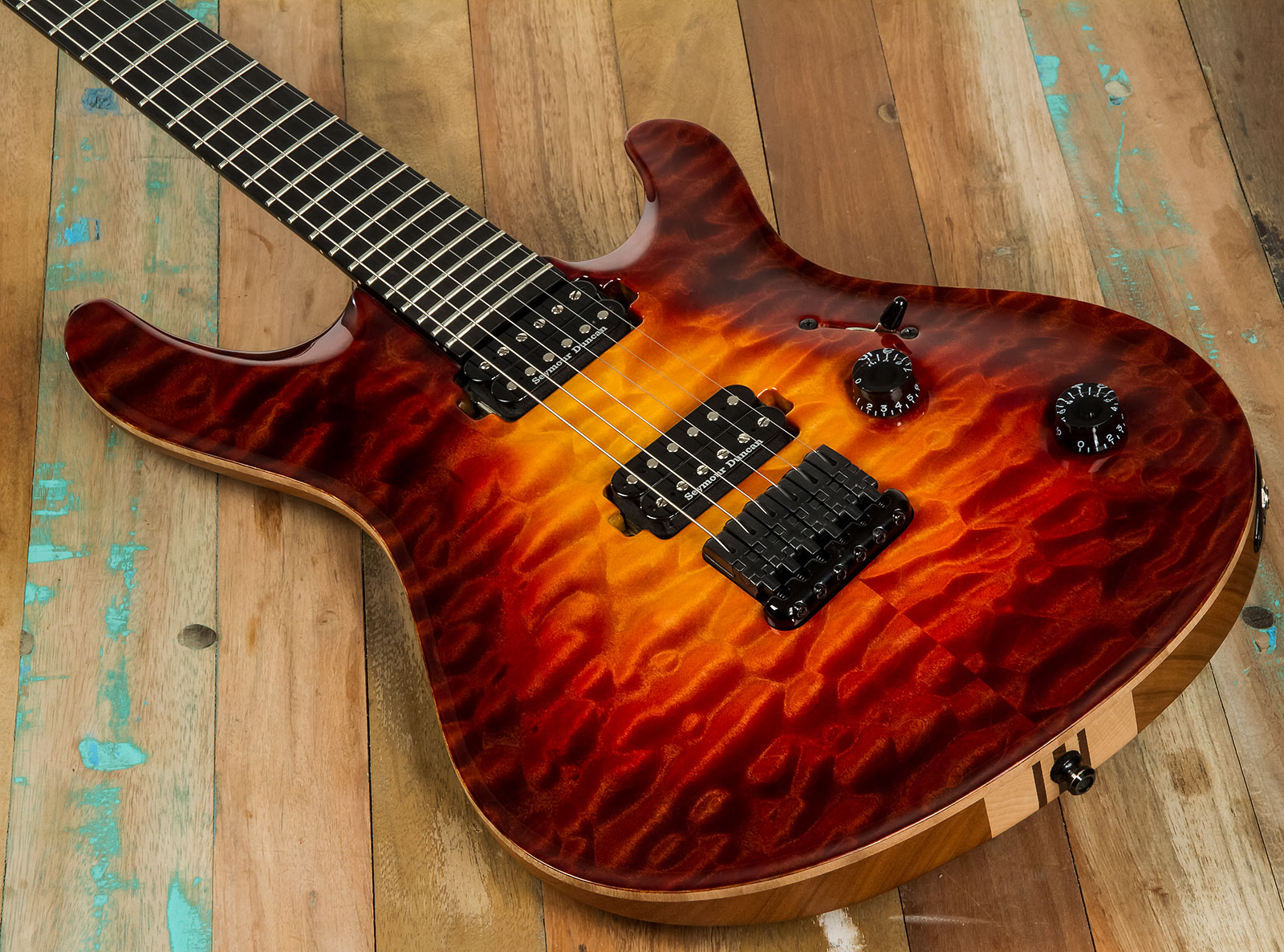 Mayones Guitars Regius Core Classic 6 Mahogany Hh Seymour Duncan Ht Eb - 3-tone Sunburst - Guitarra eléctrica de doble corte. - Variation 3