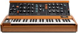 Synthesizer  Moog Minimoog Model D-05