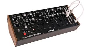 Moog Dfam - Drummachine - Variation 1