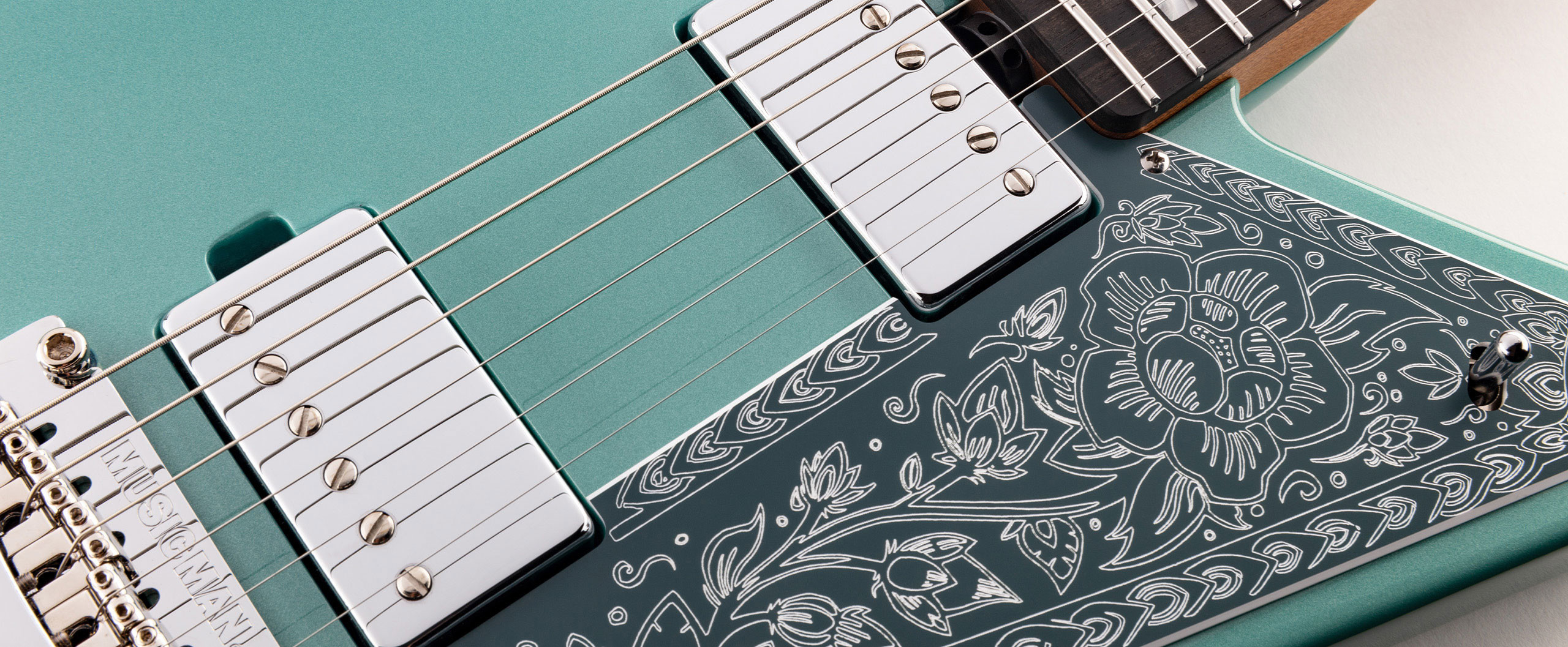 Music Man Mariposa Hh Trem Eb - Dorado Green - Retro-rock elektrische gitaar - Variation 2