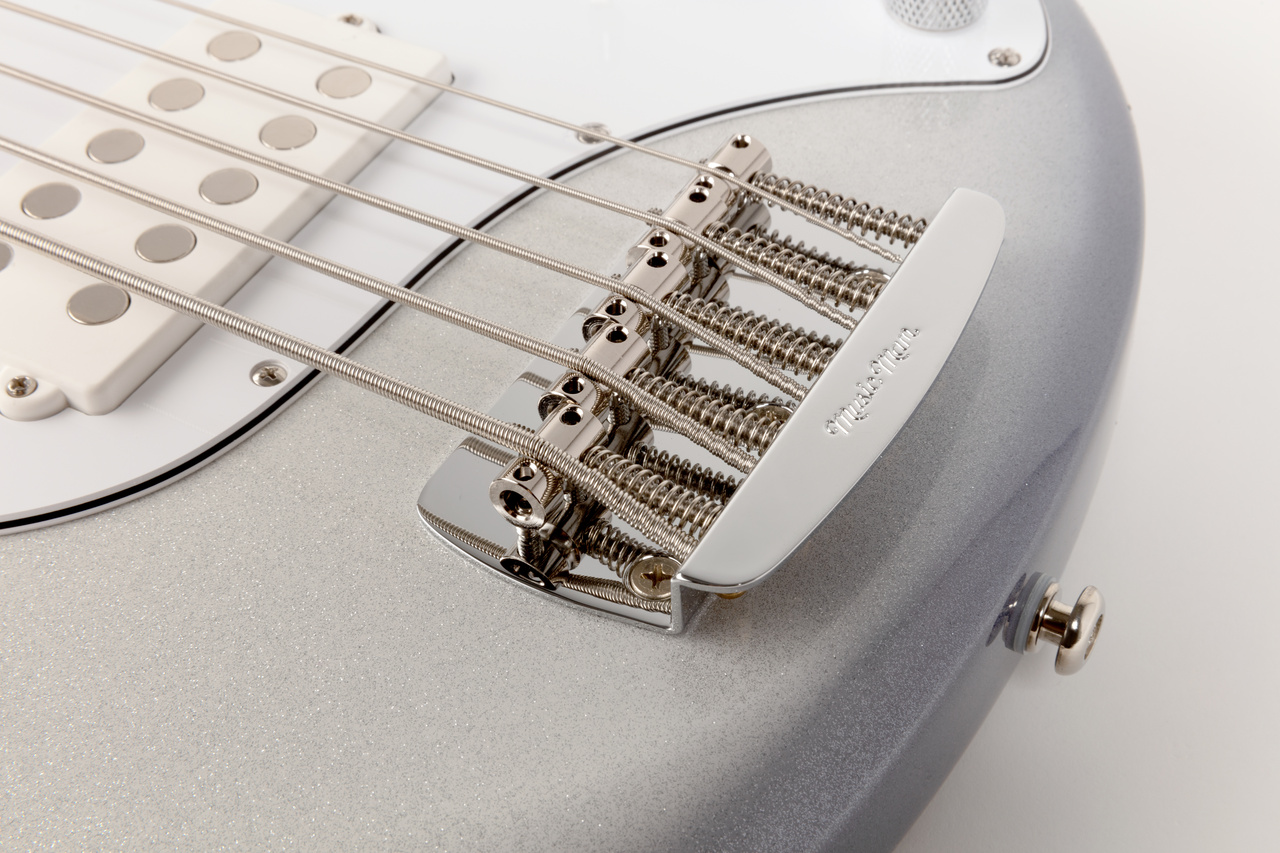 Music Man Stingray Special H 5c Active Mn +housse - Snowy Night - Solid body elektrische bas - Variation 3