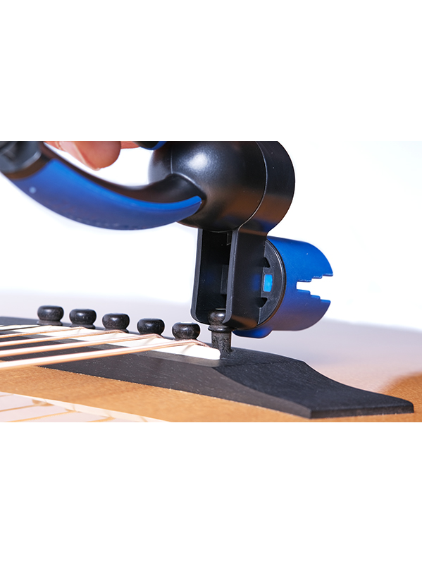 Music Nomad Grip One, Manivelle Tout En 1 Avec Pince Et Retrait Pin - Gitaargereedschap - Variation 1