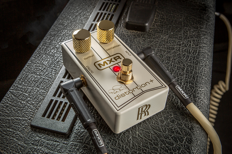 Mxr Distortion + Randy Rhoads Signature Limited Edition - Overdrive/Distortion/fuzz effectpedaal - Variation 3