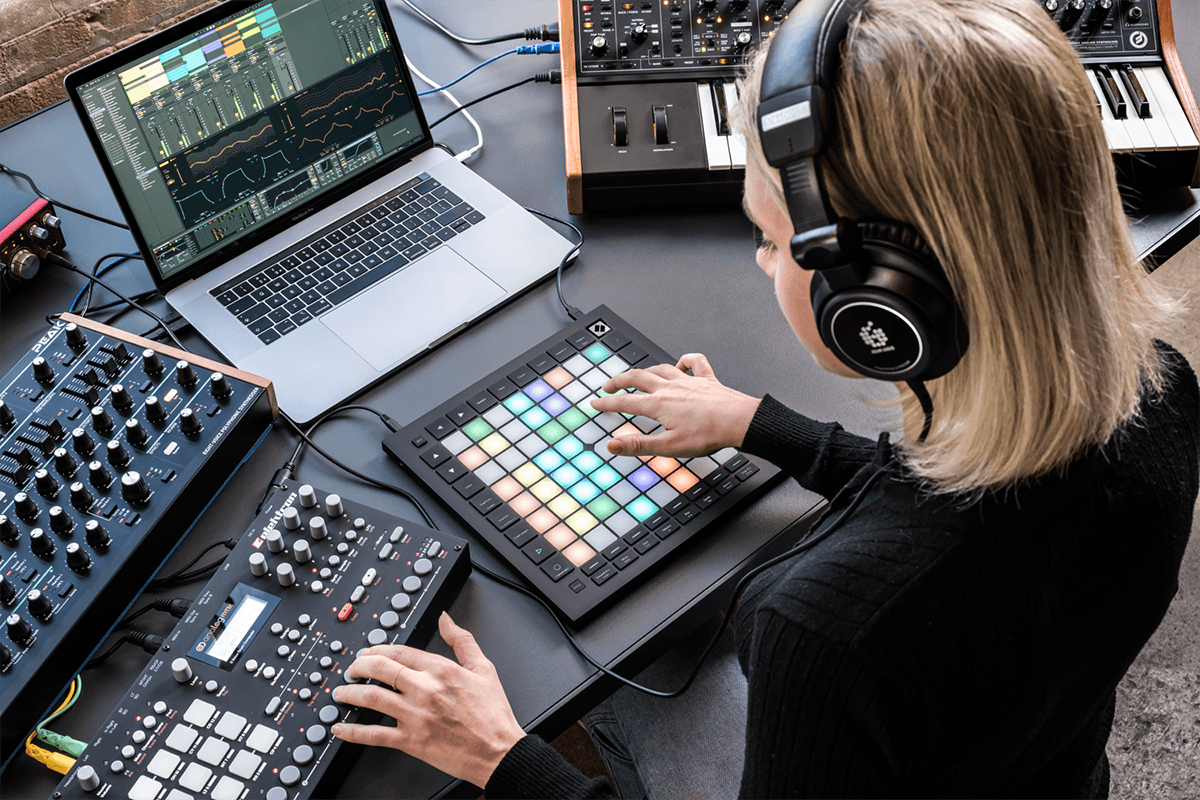 Novation Launchpad Pro MK3 Midi controller