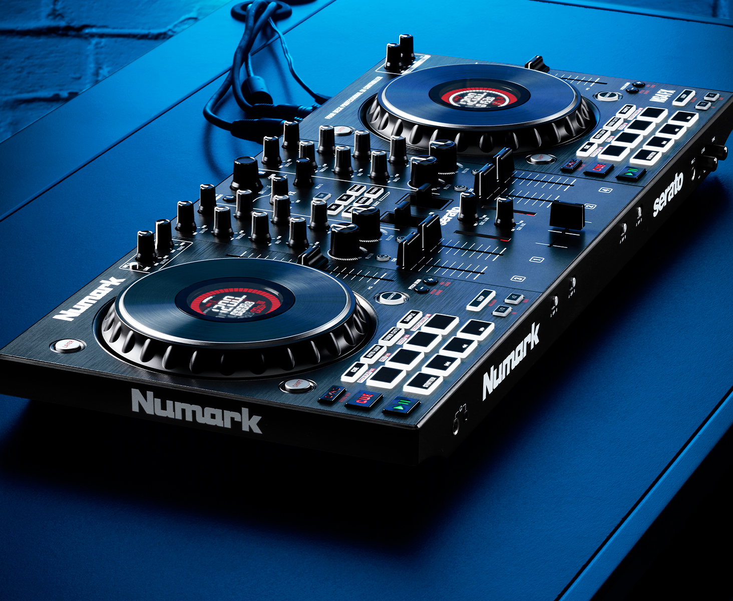 Numark Ns4 Fx - Standalone DJ Controller - Variation 8