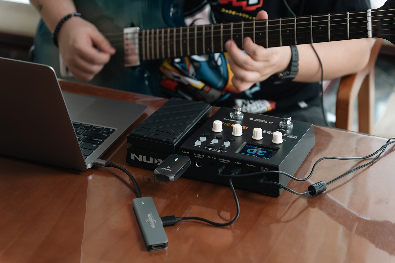 Nux Mg-300 Mk2 Multi-effects - Multieffecten Pedaal voor Electrische Gitaar - Variation 4