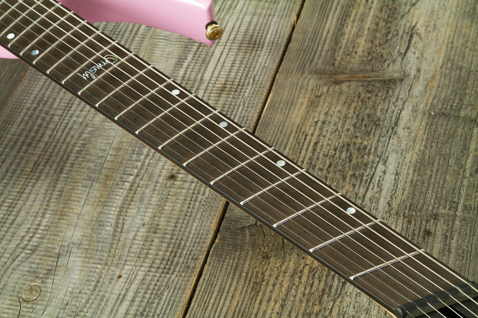 Ormsby Goliath Headless 7 Gtr Run 14 7c Multiscale 2h Ht Eb - Shell Pink - Multi-scale gitaar - Variation 5