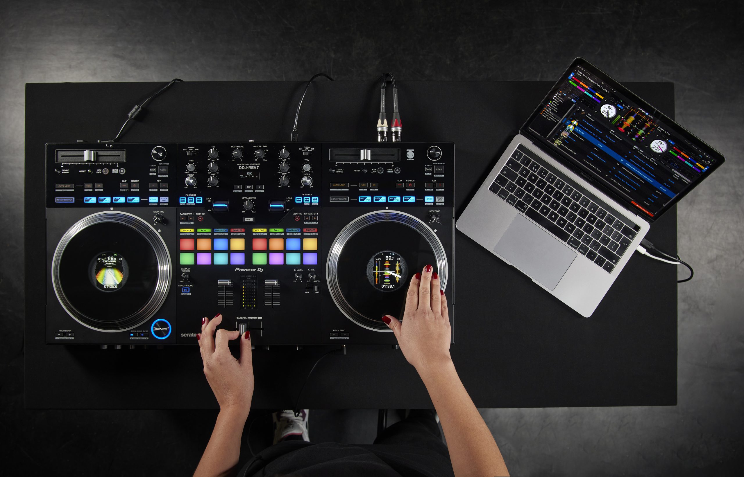 Pioneer Dj Ddj-rev7 - USB DJ-Controller - Variation 6