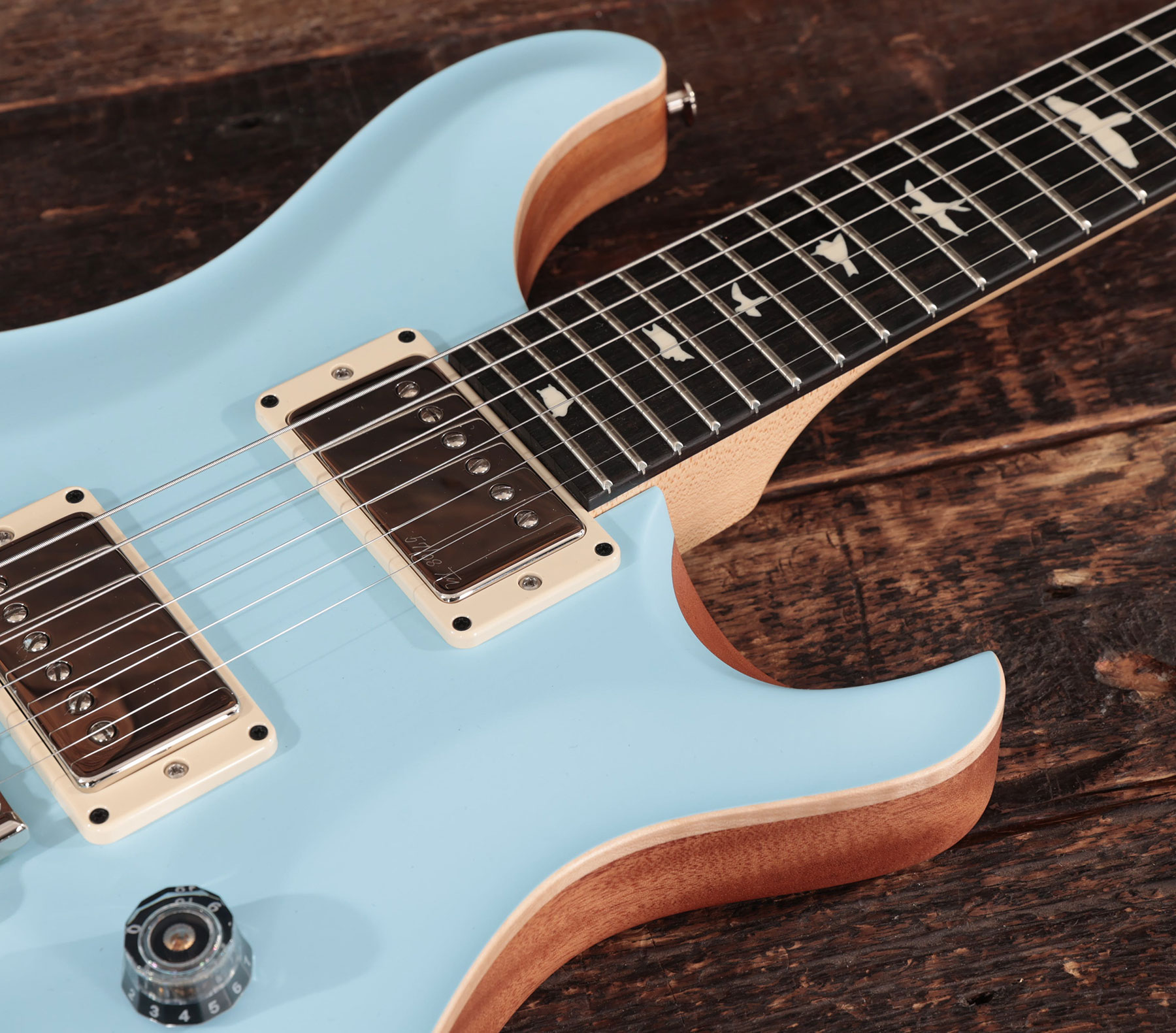 Prs Ce 24 Satin Bolt-on Usa Ltd 2h Trem Rw - Powder Blue - Guitarra eléctrica de doble corte. - Variation 2