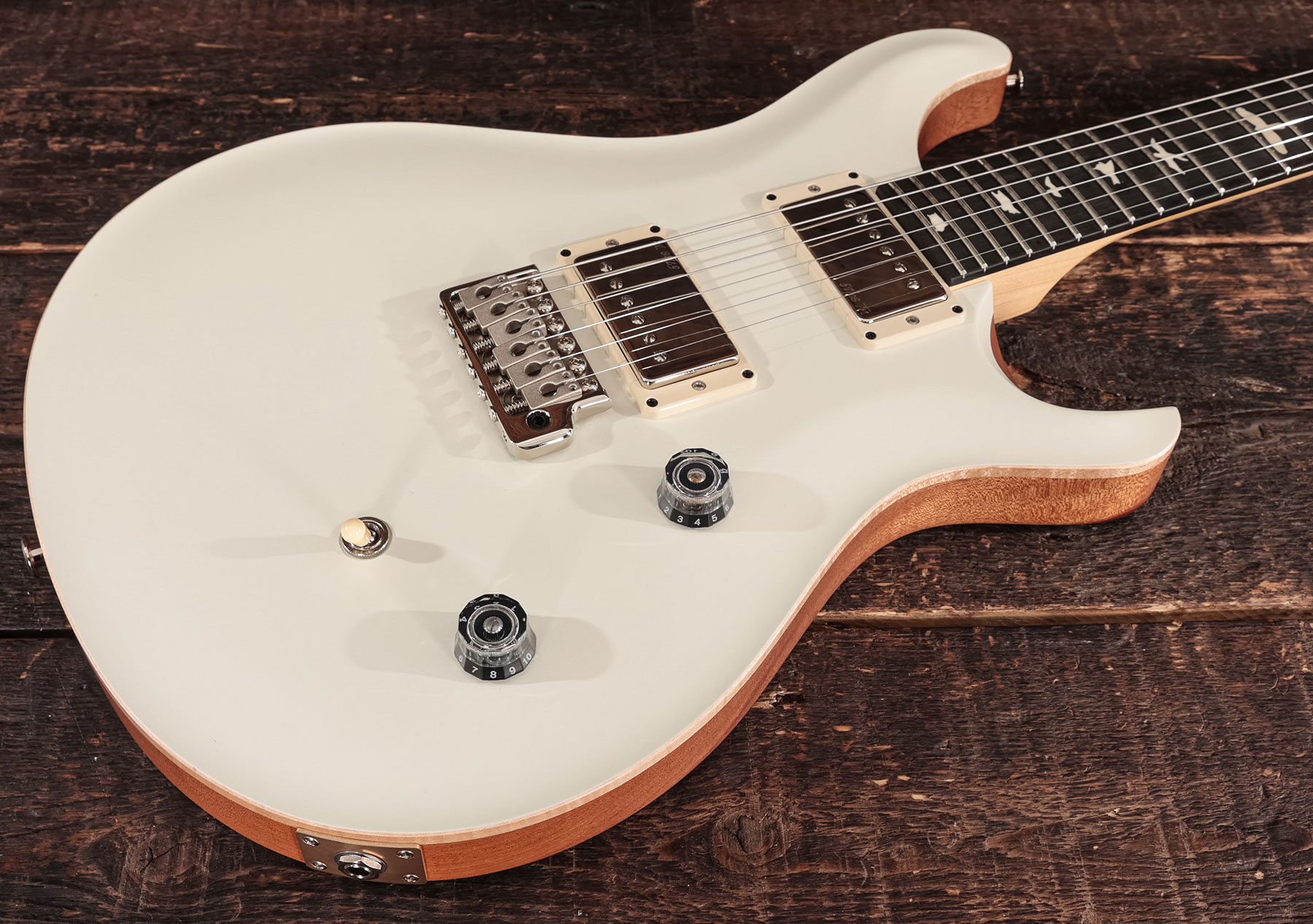 Prs Ce 24 Satin Bolt-on Usa Ltd 2h Trem Rw - Antique White - Guitarra eléctrica de doble corte. - Variation 1