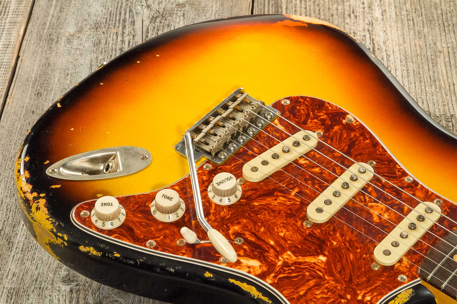 Rebelrelic S-series 1962 3s Trem Rw #231009 - 3-tone Sunburst - Elektrische gitaar in Str-vorm - Variation 3