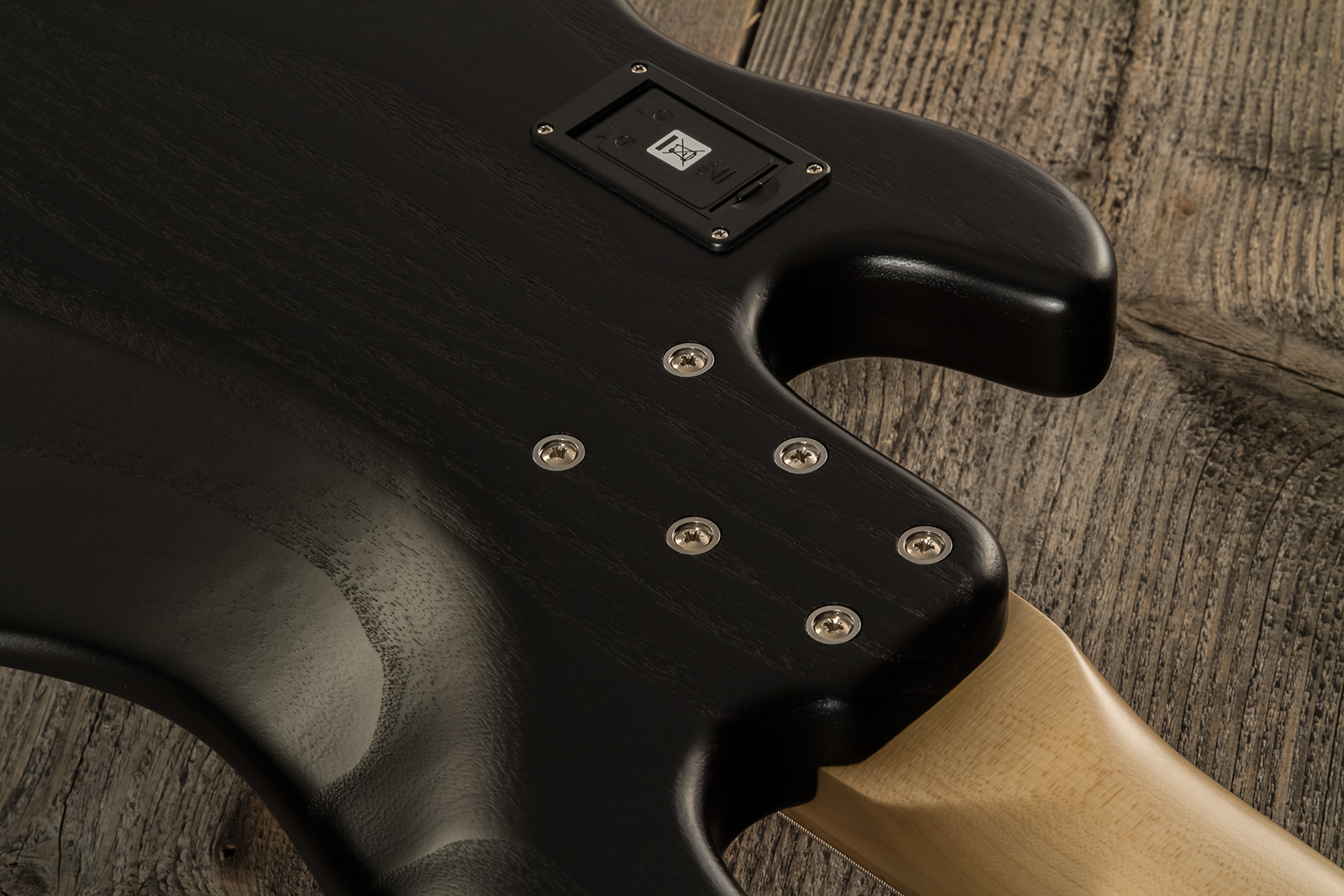 Sandberg California Tm5 Sl Superlight Black Dots 5c All Active Mn - Black - Solid body elektrische bas - Variation 8