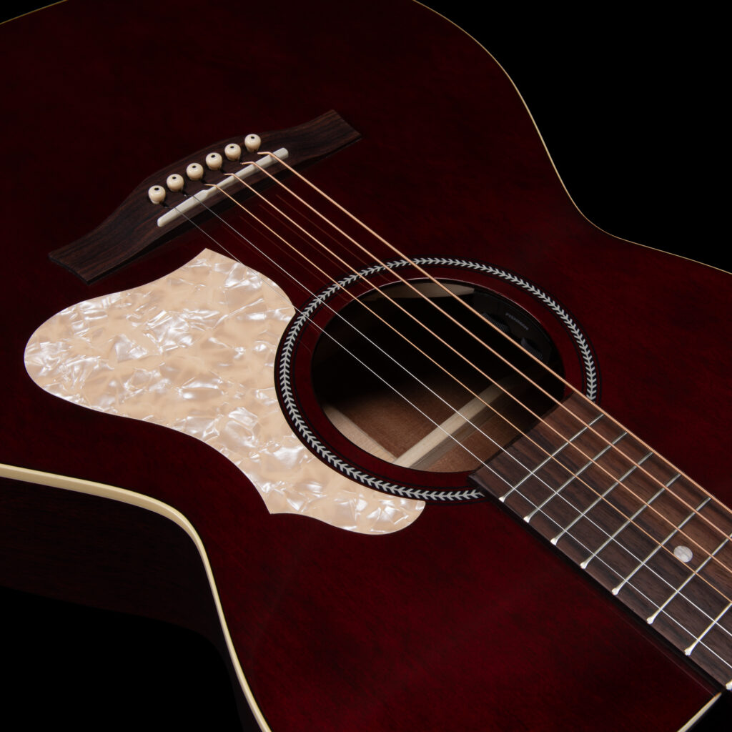 Seagull M6 Ch Eq Ltd Concert Hall Cedre Acajou Rw +housse - Ruby Red Gloss Top - Volksgitaar - Variation 2