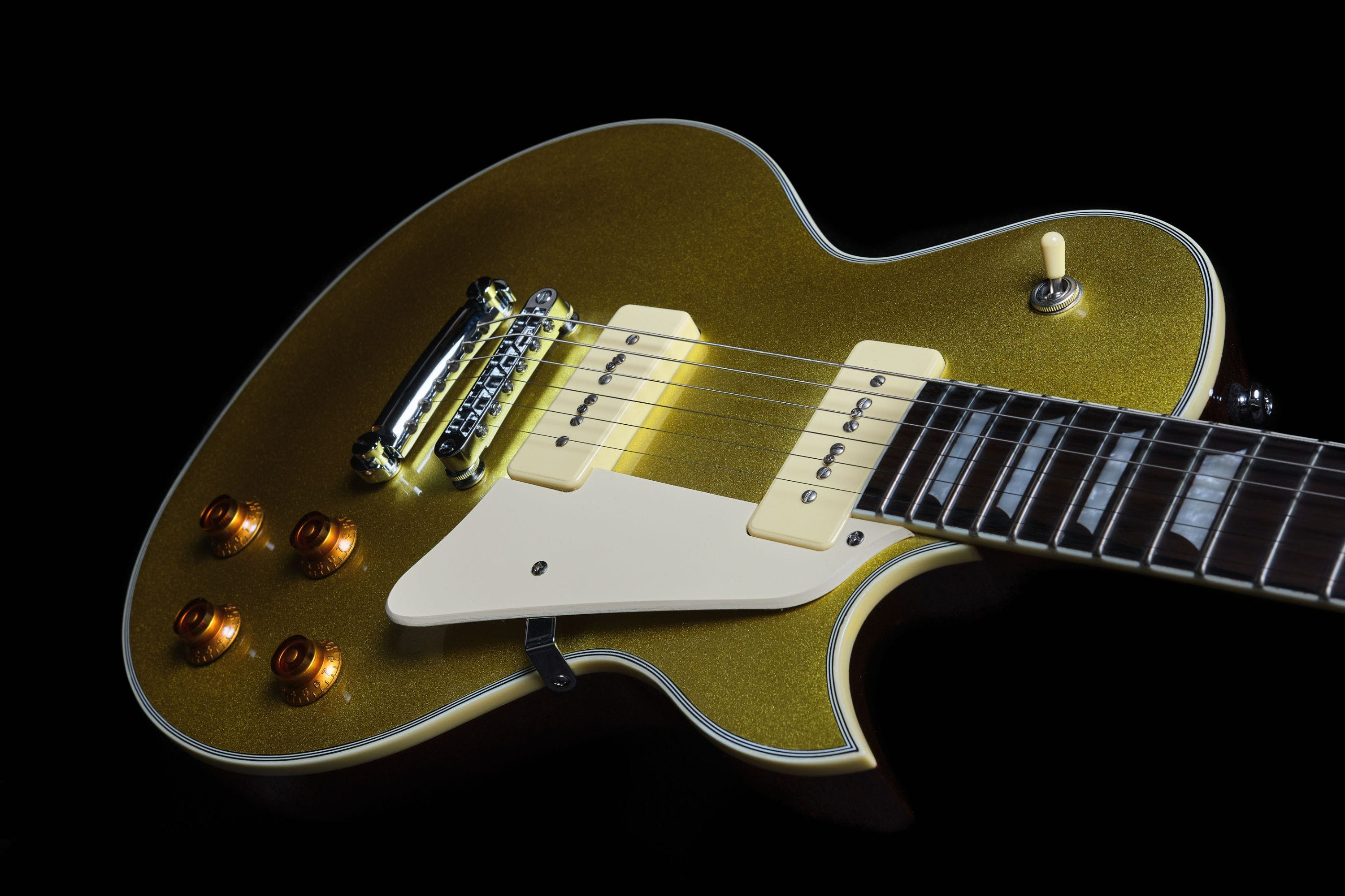 Sire Larry Carlton L7v Signature 2s P90 Ht Eb - Gold Top - Enkel gesneden elektrische gitaar - Variation 1