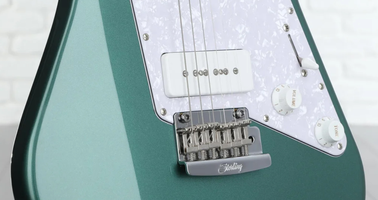 Sterling By Musicman Albert Lee P90 Al40p Signature 2p90 Trem Rw - Sherwood Green - Kenmerkende elektrische gitaar - Variation 2