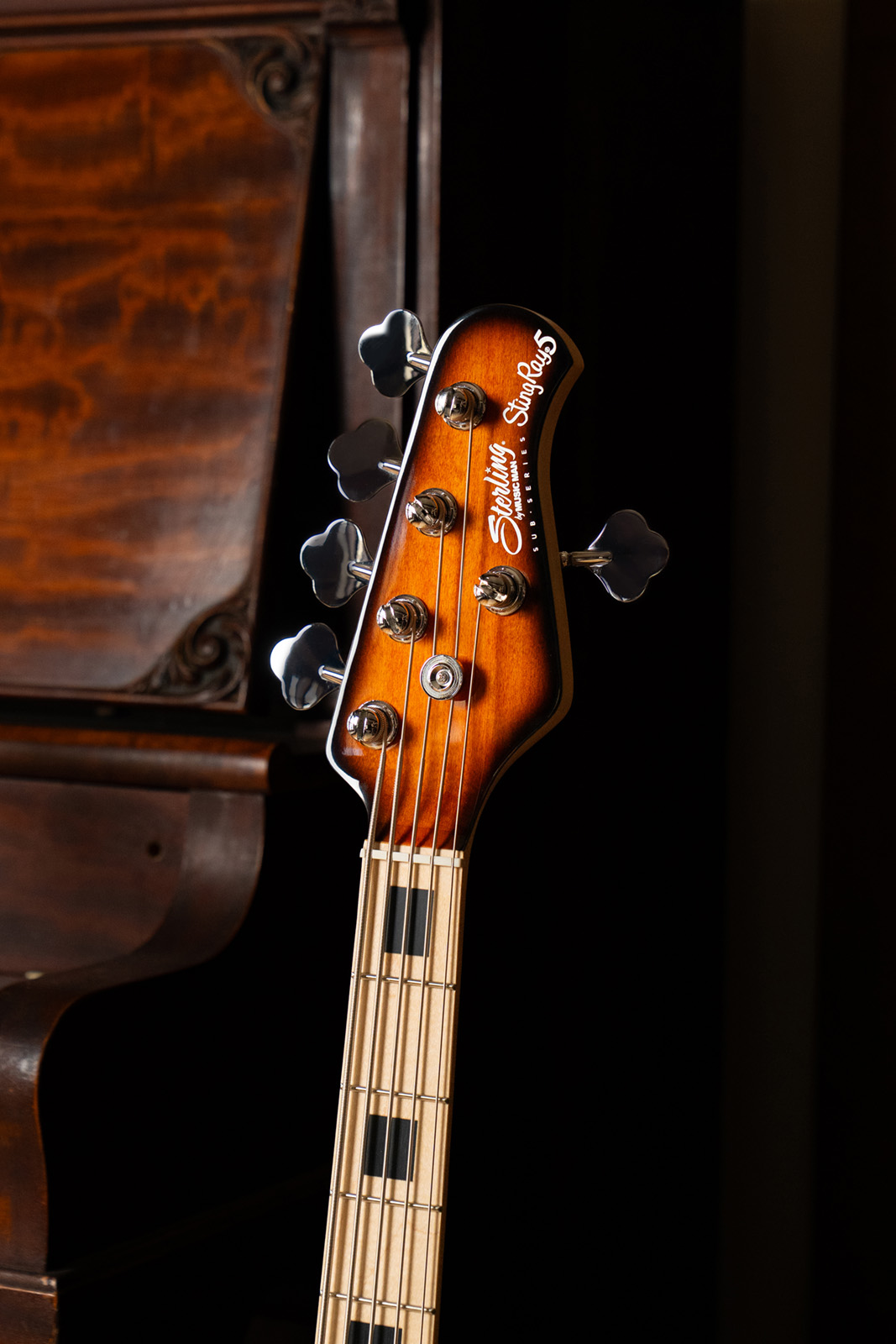 Sterling By Musicman Stingray4 5-cordes 1h Mn - Vintage Sunburst - Solid body elektrische bas - Variation 3
