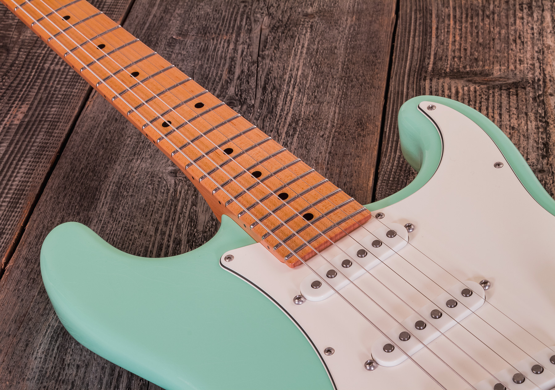 Suhr Classic S Antique Sss 01-csa-0020 3s Trem Mn #71418 - Light Aging Surf Green - Elektrische gitaar in Str-vorm - Variation 5