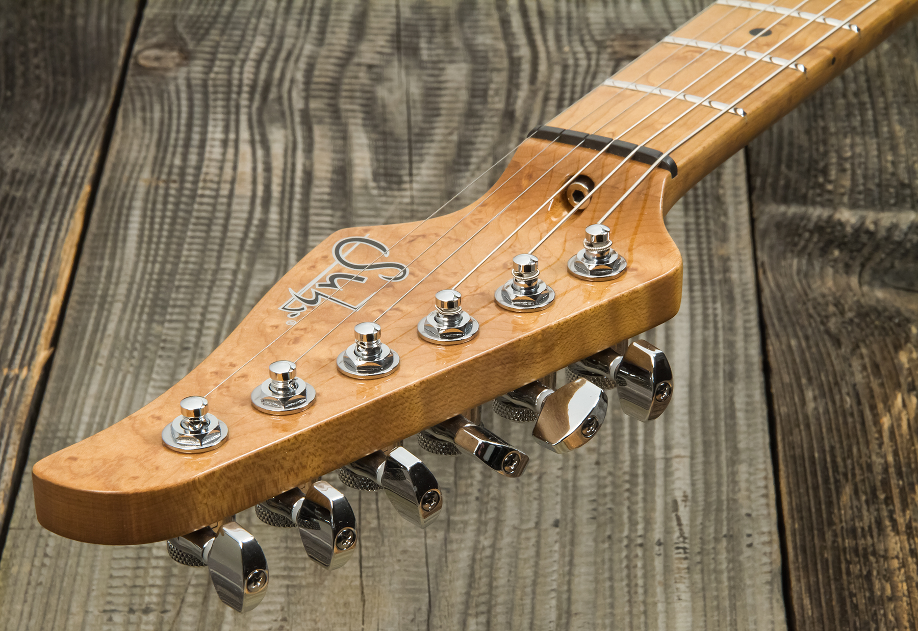 Suhr Classic S Paulownia 01-ltd-0021 Hss Trem Mn - 3 Tone Burst - Elektrische gitaar in Str-vorm - Variation 7