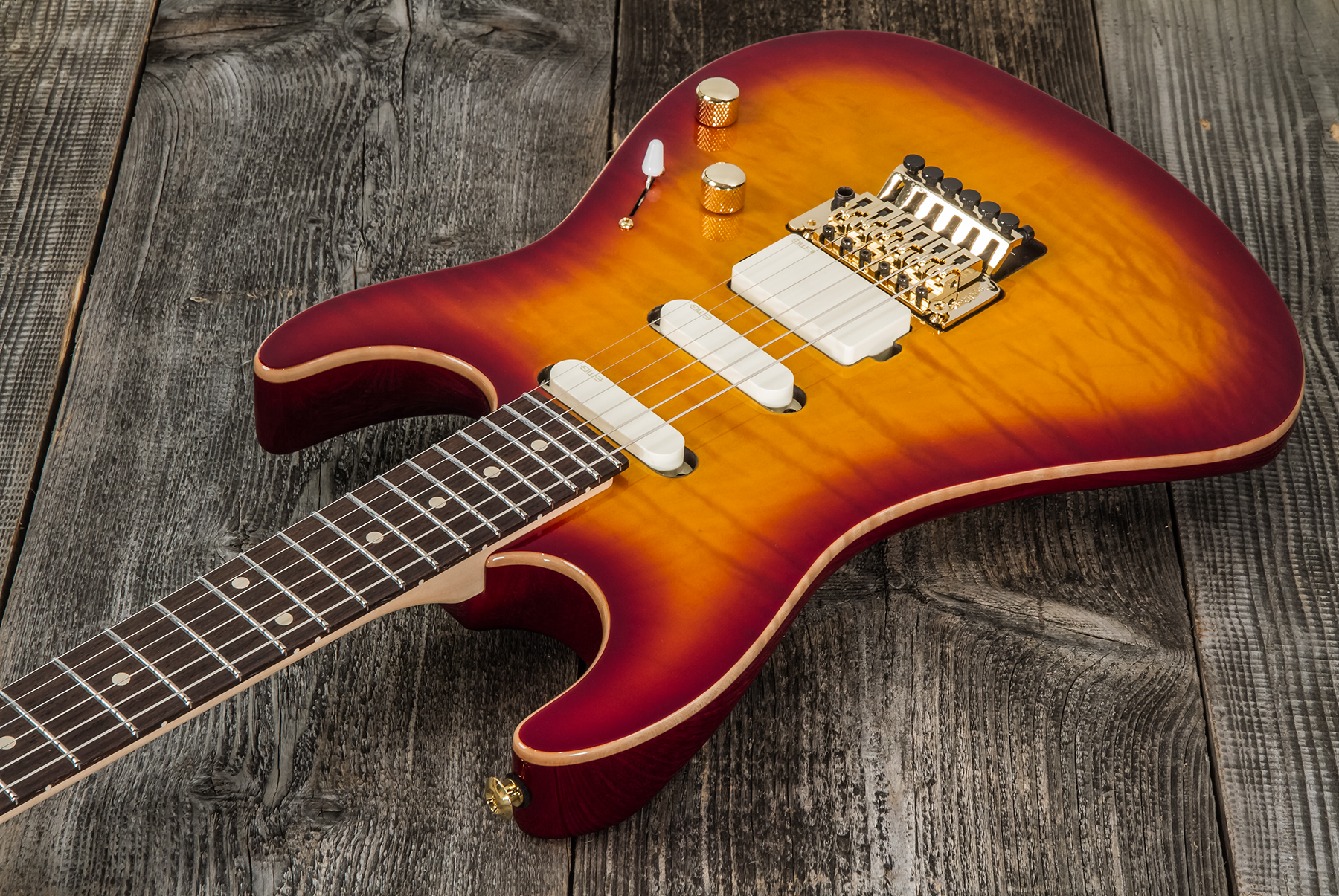 Suhr Standard Legacy 01-ltd-0030 Hss Emg Fr Rw #70282 - Aged Cherry Burst - Elektrische gitaar in Str-vorm - Variation 2