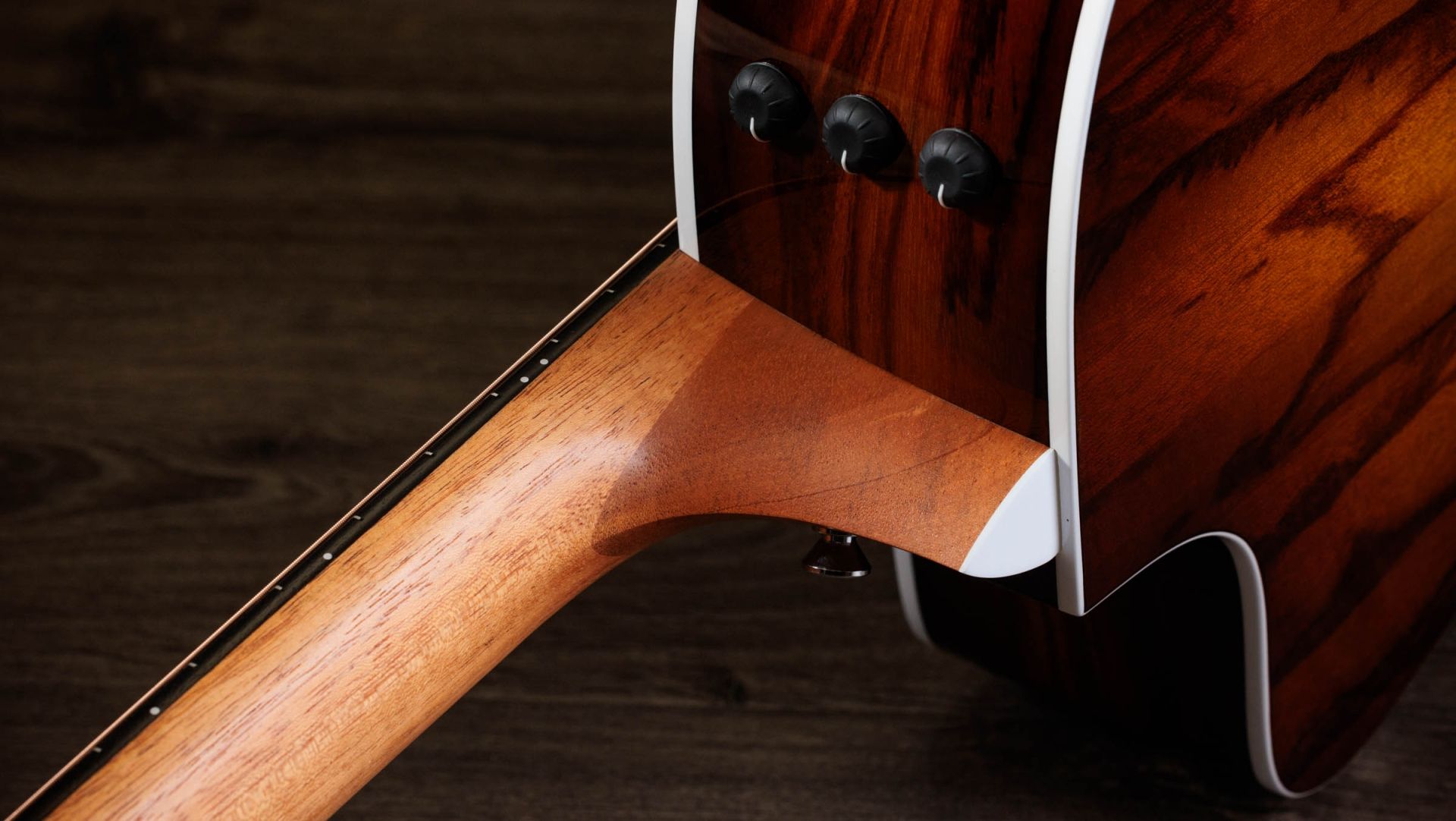 Taylor 214ce Plus Special Edition Grand Auditorium Cw Epicea African Ziricote Eb Es2 - Shaded Edge Burst - Folk gitaar - Variation 5