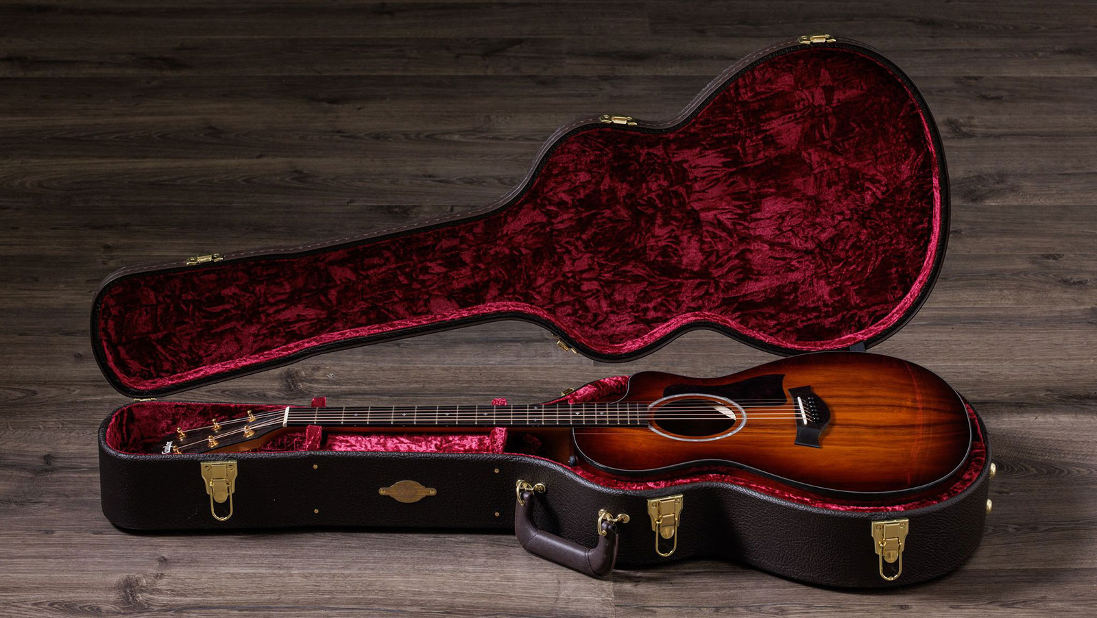 Taylor 222ce-k Dlx Grand Concert Cw Tout Koa Eb Es2 - Shaded Edgeburst - Elektro-akoestische gitaar - Variation 5