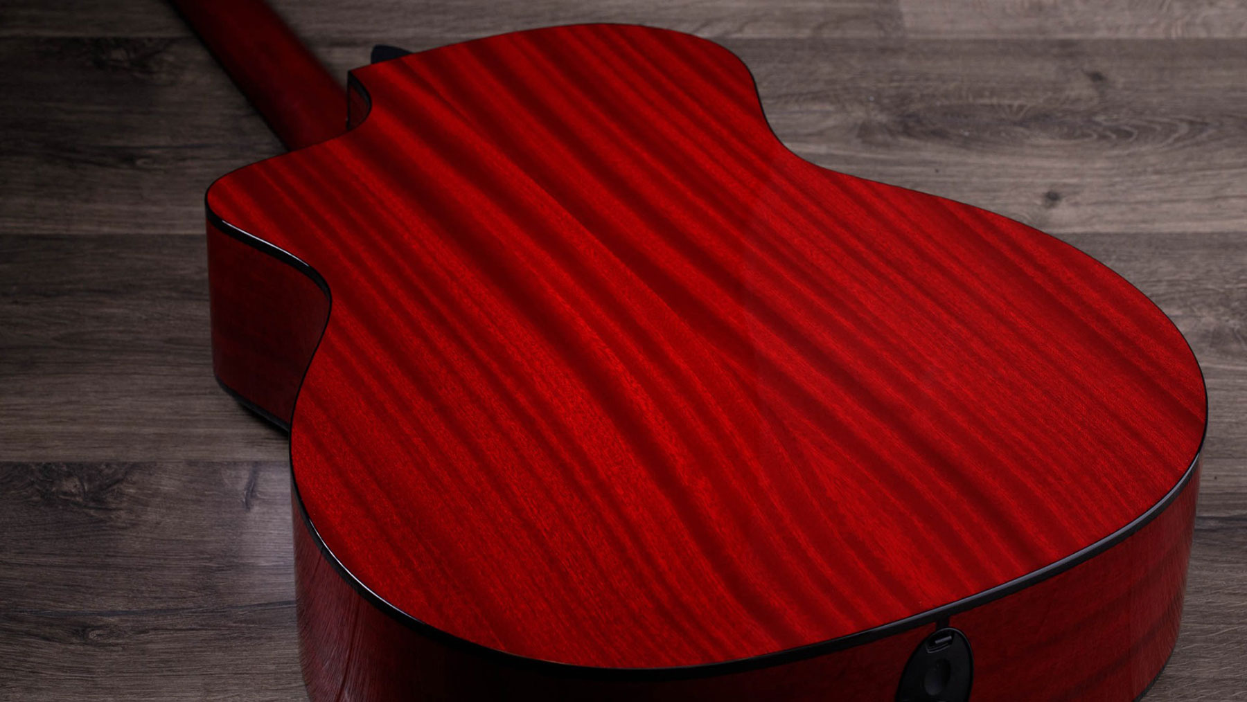 Taylor 224ce Dlx Ltd Grand Auditorium Cw Acajou Sapele Eb Es2 - Trans Red - Elektro-akoestische gitaar - Variation 3