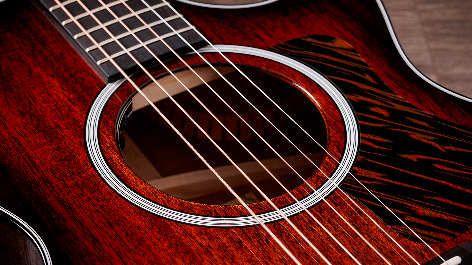 Taylor 322ce Next Gen. Grand Concert Cw Shsc Acajou Sapele Eb Claria - Medium Brown Stain - Folk gitaar - Variation 2