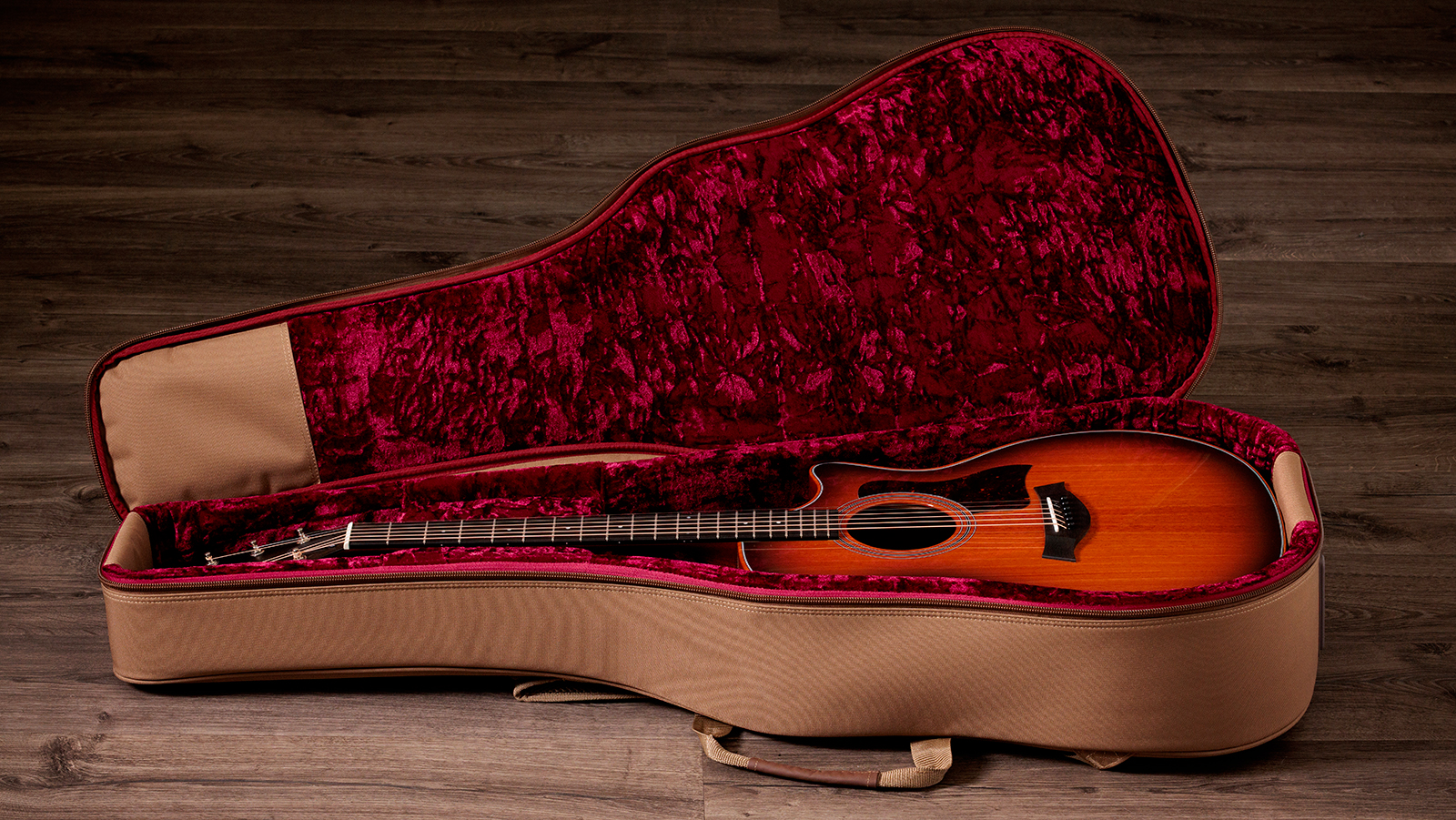 Taylor 324ce Studio Special Edition Next Gen. Grand Auditorium Cw Tout Acajou Eb Claria - Gloss Shaded Edgeburst Top - Folk gitaar - Variation 7