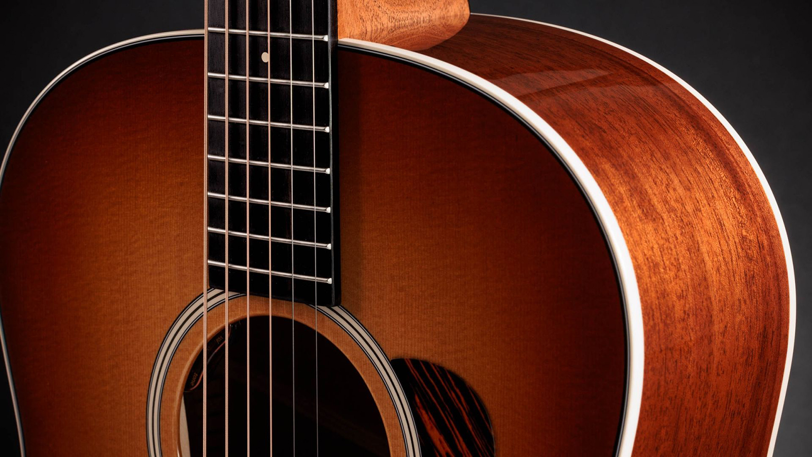Taylor 517e Sb Gold Label Grand Pacific Epicea Acajou Eb - Sunburst Firestripe Pickguard - Folk gitaar - Variation 2