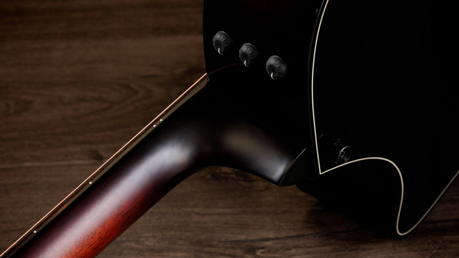 Taylor 524ce Builder's Edition Grand Auditorium Cw Acajou Frene Eb Es2 - Kona Burst - Folk gitaar - Variation 6