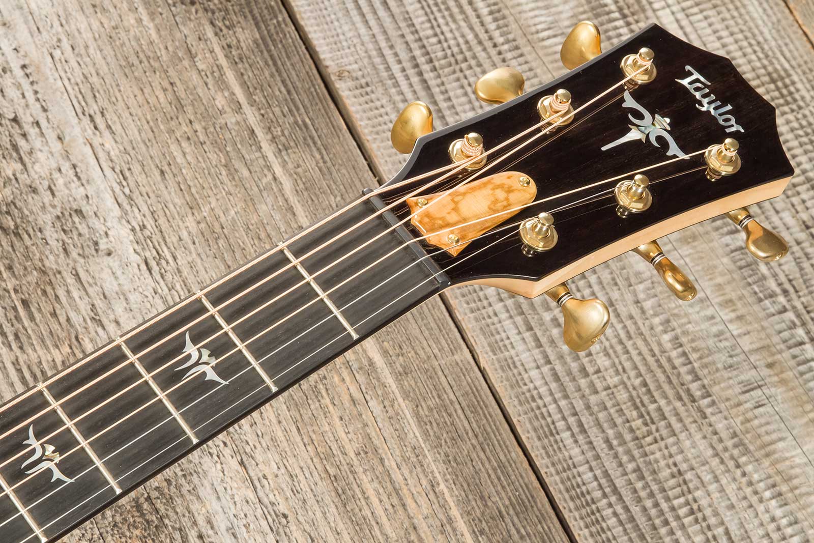 Taylor Custom Gc-e V-class Grand Concert Cw Sitka Torrefie / Blackheart Sassafras  Eb Es2 #1211083110 - Natural - Volksgitaar - Variation 9
