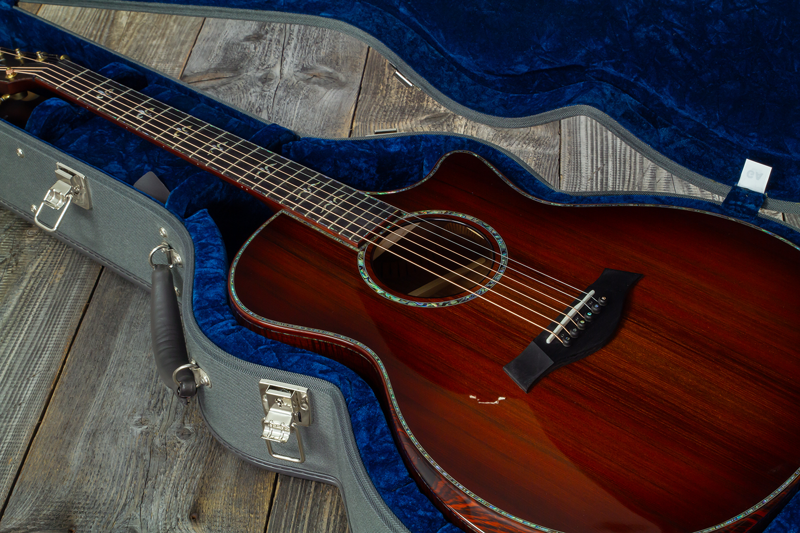 Taylor Custom Shop Grand Auditorium Cw Redwood / Koa Eb Es2 #1211143039 #1210103110 - Shaded Edgeburst - Folk gitaar - Variation 13